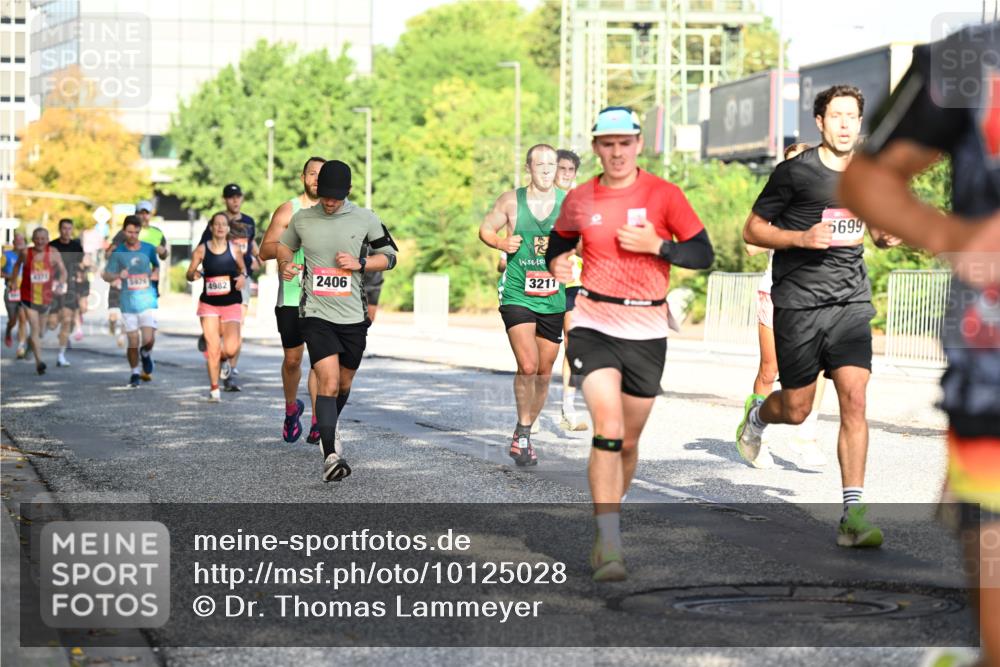 06.09.2026 - CURREX Alsterlauf Dr. Thomas Lammeyer http://msf.ph/oto/10125028 06.09.2026 09:42:38 Laufen 4373, 4982, 2406, 3211, 8, 5699 meine-sportfotos.de