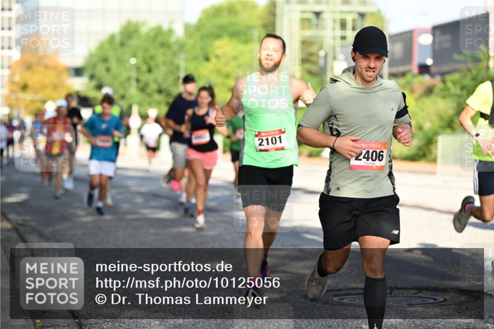 06.09.2026 - CURREX Alsterlauf Dr. Thomas Lammeyer http://msf.ph/oto/10125056 06.09.2026 09:42:41 Laufen 2101, 2406 meine-sportfotos.de