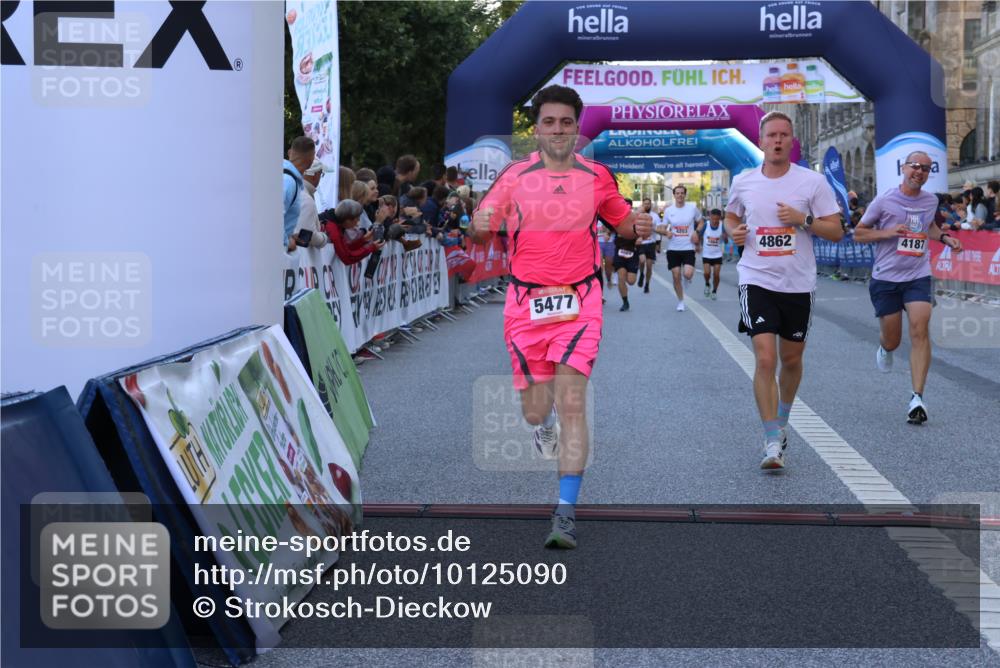 06.09.2026 - CURREX Alsterlauf Strokosch-Dieckow http://msf.ph/oto/10125090 06.09.2026 09:44:26 Ziel 2186, 3331, 3355, 3564, 3717, 4187, 4669, 4862, 4928, 5271, 5443, 5477, 5626, 5710, 5722, 5974, 6047, 6366, 6484, 6485, 6486, 8302 meine-sportfotos.de