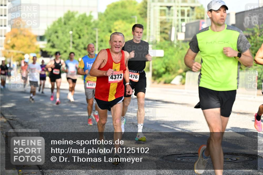 06.09.2026 - CURREX Alsterlauf Dr. Thomas Lammeyer http://msf.ph/oto/10125102 06.09.2026 09:42:45 Laufen 6401, 4372, 6476, 130 meine-sportfotos.de