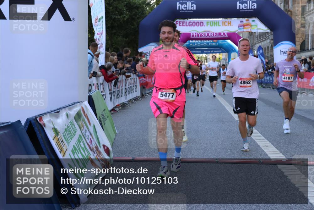 06.09.2026 - CURREX Alsterlauf Strokosch-Dieckow http://msf.ph/oto/10125103 06.09.2026 09:44:26 Ziel 2186, 3331, 3355, 3564, 3717, 4187, 4669, 4862, 4928, 5271, 5443, 5477, 5626, 5710, 5722, 5974, 6047, 6366, 6484, 6485, 6486, 8302 meine-sportfotos.de