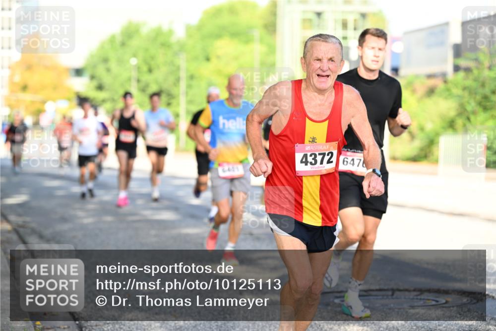 06.09.2026 - CURREX Alsterlauf Dr. Thomas Lammeyer http://msf.ph/oto/10125113 06.09.2026 09:42:46 Laufen 11, 6421, 4372, 647 meine-sportfotos.de