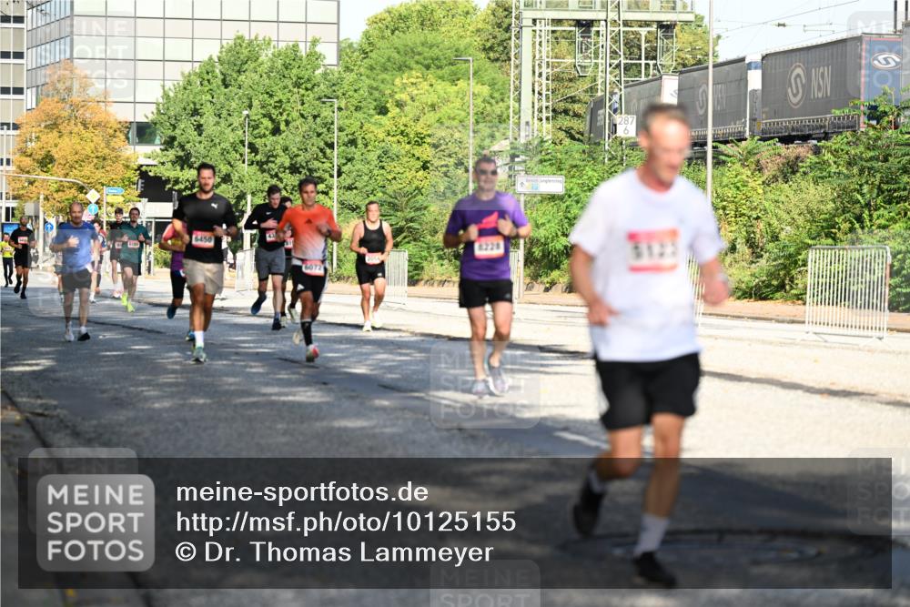 06.09.2026 - CURREX Alsterlauf Dr. Thomas Lammeyer http://msf.ph/oto/10125155 06.09.2026 09:42:52 Laufen 6186, 6450, 6072 meine-sportfotos.de
