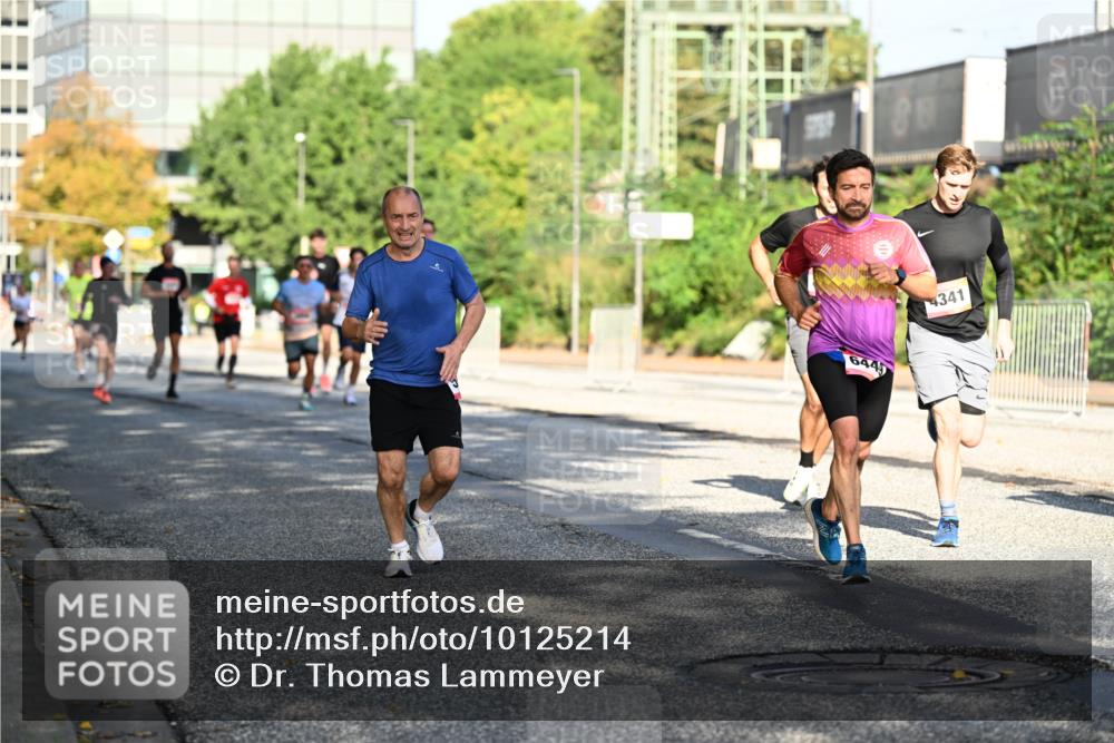 06.09.2026 - CURREX Alsterlauf Dr. Thomas Lammeyer http://msf.ph/oto/10125214 06.09.2026 09:42:57 Laufen 6449, 8, 4341 meine-sportfotos.de