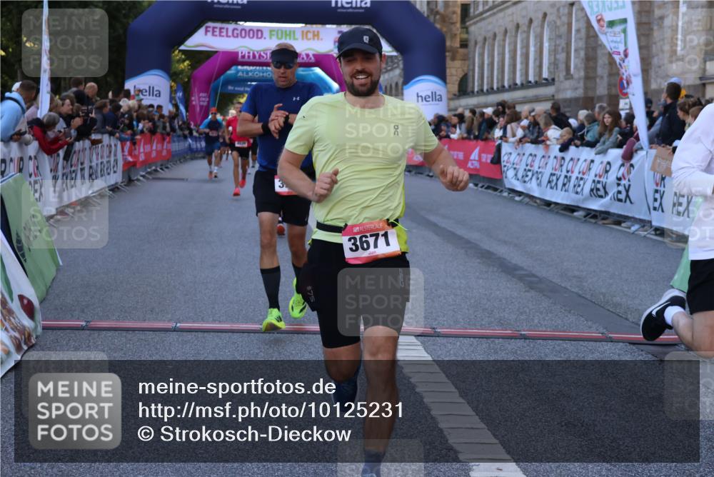 06.09.2026 - CURREX Alsterlauf Strokosch-Dieckow http://msf.ph/oto/10125231 06.09.2026 09:44:45 Ziel 2442, 3226, 3445, 3671, 3802, 3803, 4039, 5286, 5529, 6201, 8224, 8264 meine-sportfotos.de