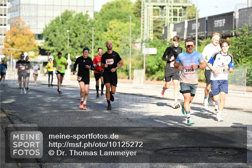 06.09.2026 - CURREX Alsterlauf Dr. Thomas Lammeyer http://msf.ph/oto/10125272 06.09.2026 09:43:03 Laufen 3404, 3956 meine-sportfotos.de