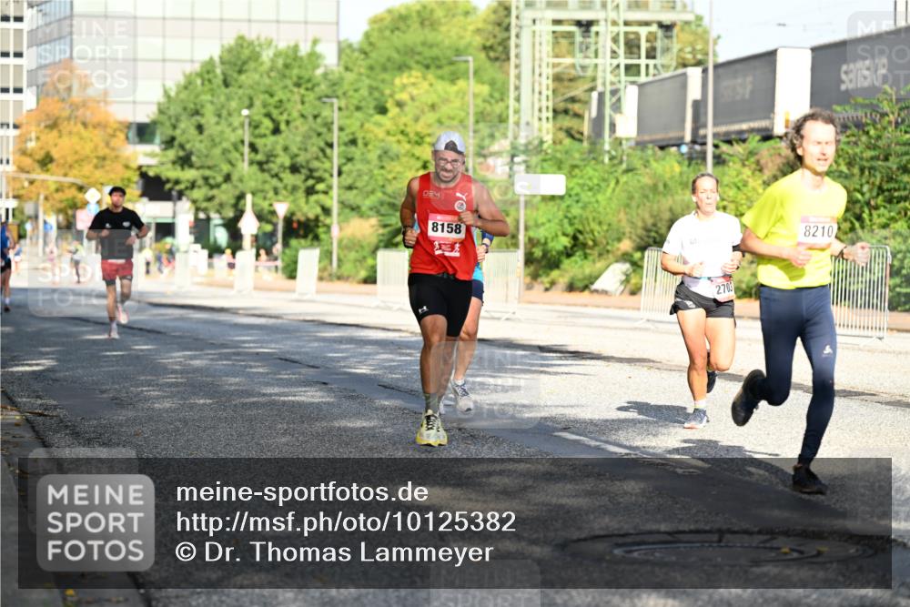 06.09.2026 - CURREX Alsterlauf Dr. Thomas Lammeyer http://msf.ph/oto/10125382 06.09.2026 09:43:14 Laufen 031, 8158, 2703, 8210 meine-sportfotos.de