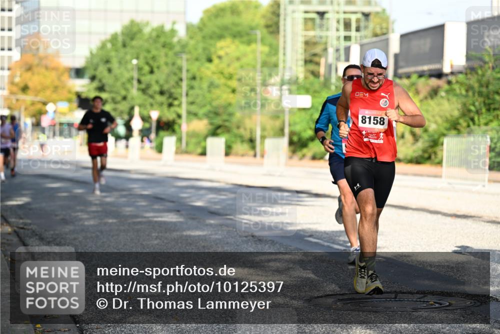 06.09.2026 - CURREX Alsterlauf Dr. Thomas Lammeyer http://msf.ph/oto/10125397 06.09.2026 09:43:15 Laufen 8158 meine-sportfotos.de