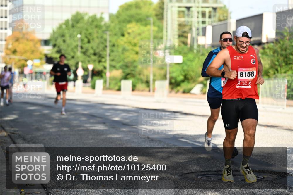 06.09.2026 - CURREX Alsterlauf Dr. Thomas Lammeyer http://msf.ph/oto/10125400 06.09.2026 09:43:15 Laufen 8158 meine-sportfotos.de