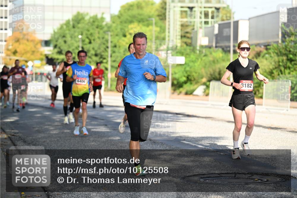 06.09.2026 - CURREX Alsterlauf Dr. Thomas Lammeyer http://msf.ph/oto/10125508 06.09.2026 09:43:31 Laufen 6406, 3182 meine-sportfotos.de