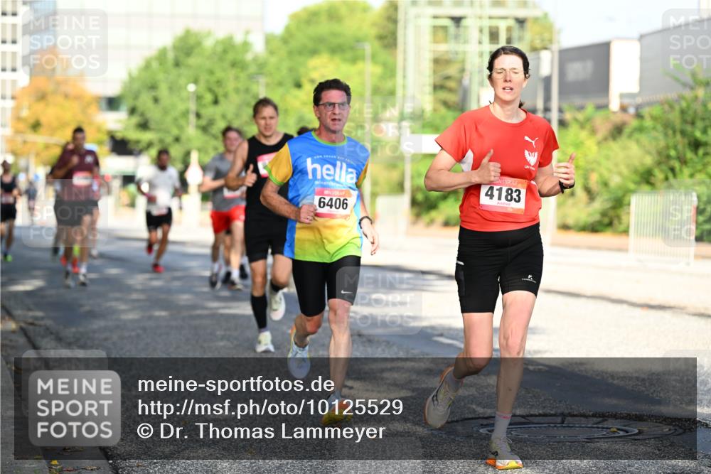 06.09.2026 - CURREX Alsterlauf Dr. Thomas Lammeyer http://msf.ph/oto/10125529 06.09.2026 09:43:33 Laufen 4183, 6406 meine-sportfotos.de
