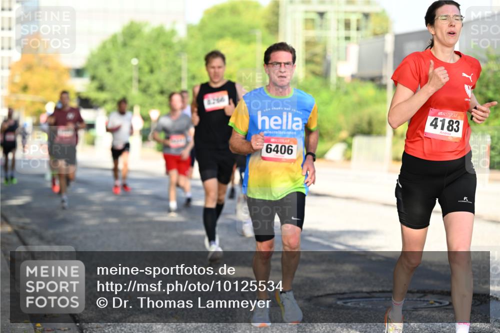 06.09.2026 - CURREX Alsterlauf Dr. Thomas Lammeyer http://msf.ph/oto/10125534 06.09.2026 09:43:33 Laufen 6406, 4183 meine-sportfotos.de