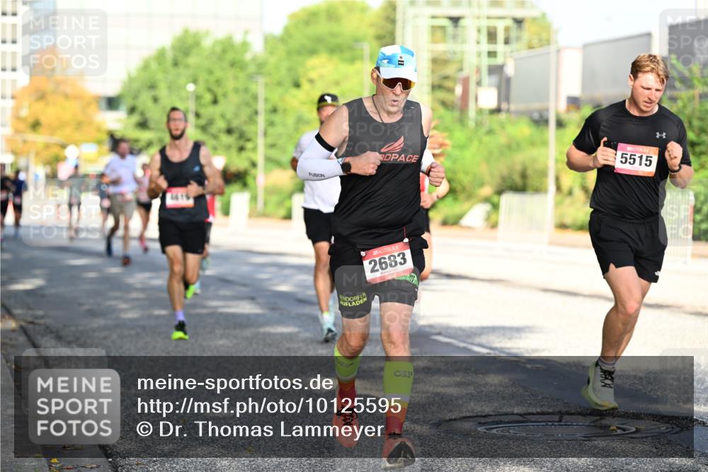 06.09.2026 - CURREX Alsterlauf Dr. Thomas Lammeyer http://msf.ph/oto/10125595 06.09.2026 09:43:39 Laufen 5515, 2683, 1 meine-sportfotos.de
