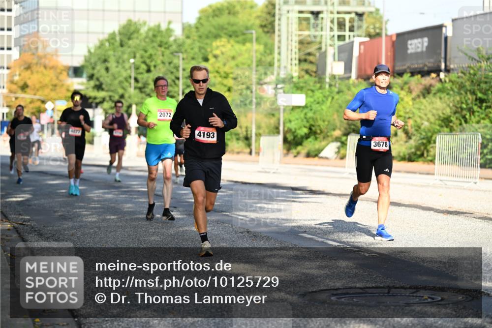 06.09.2026 - CURREX Alsterlauf Dr. Thomas Lammeyer http://msf.ph/oto/10125729 06.09.2026 09:43:52 Laufen 4477, 2072, 4193, 3678 meine-sportfotos.de