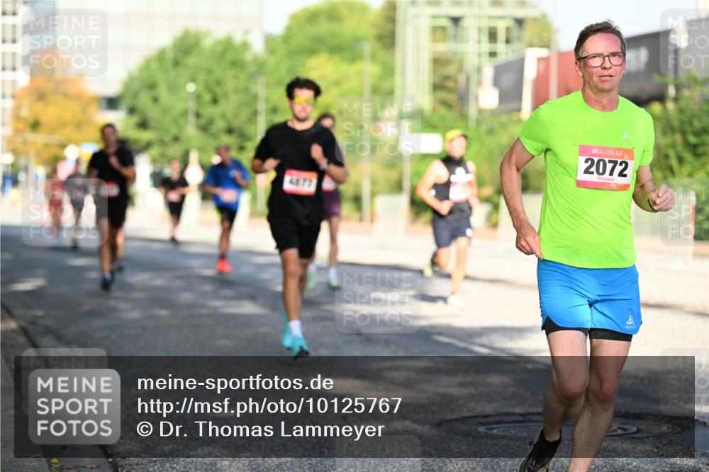 06.09.2026 - CURREX Alsterlauf Dr. Thomas Lammeyer http://msf.ph/oto/10125767 06.09.2026 09:43:56 Laufen 4477, 2072 meine-sportfotos.de