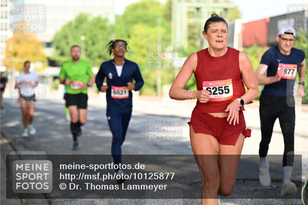 06.09.2026 - CURREX Alsterlauf Dr. Thomas Lammeyer http://msf.ph/oto/10125877 06.09.2026 09:44:07 Laufen 6021, 255, 877 meine-sportfotos.de