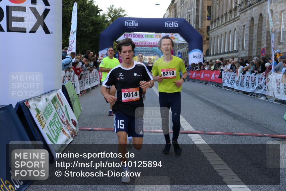 06.09.2026 - CURREX Alsterlauf Strokosch-Dieckow http://msf.ph/oto/10125894 06.09.2026 09:46:12 Ziel 2122, 2703, 4970, 5846, 5906, 6014, 6406, 8158, 8210, 8266 meine-sportfotos.de