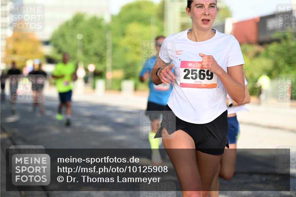 06.09.2026 - CURREX Alsterlauf Dr. Thomas Lammeyer http://msf.ph/oto/10125908 06.09.2026 09:44:12 Laufen 20, 2569 meine-sportfotos.de