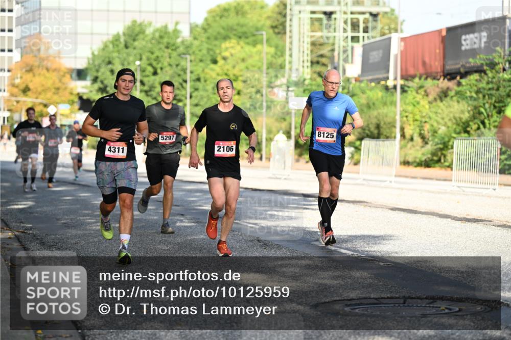 06.09.2026 - CURREX Alsterlauf Dr. Thomas Lammeyer http://msf.ph/oto/10125959 06.09.2026 09:44:16 Laufen 4311, 5297, 2106, 8125 meine-sportfotos.de