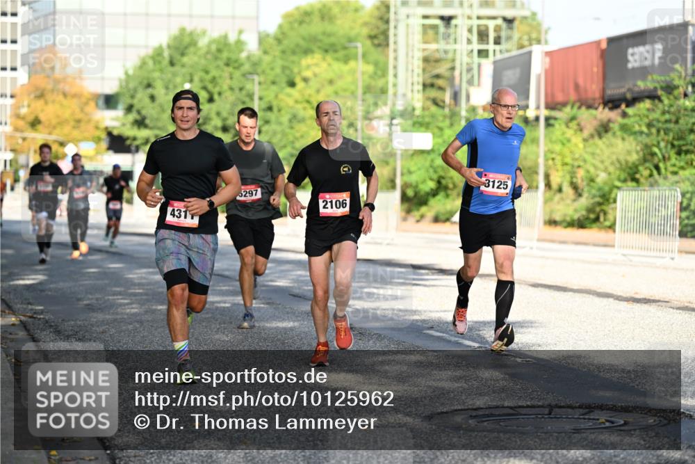 06.09.2026 - CURREX Alsterlauf Dr. Thomas Lammeyer http://msf.ph/oto/10125962 06.09.2026 09:44:17 Laufen 4311, 5297, 2106, 3125 meine-sportfotos.de