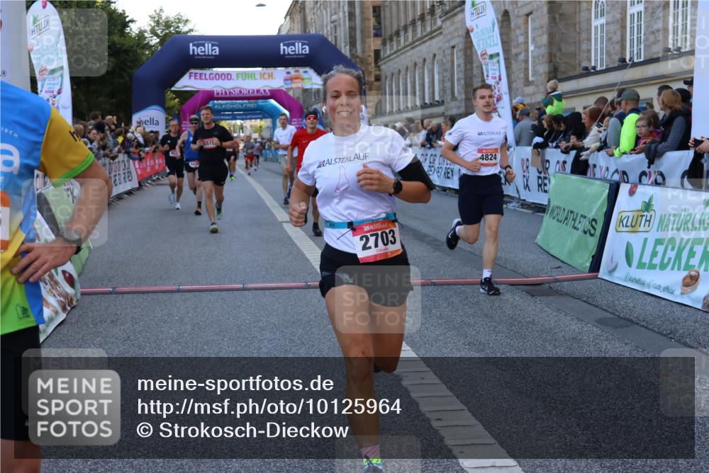 06.09.2026 - CURREX Alsterlauf Strokosch-Dieckow http://msf.ph/oto/10125964 06.09.2026 09:46:19 Ziel 2342, 2703, 4287, 4537, 4824, 4970, 5419, 5515, 5906, 6406, 8266 meine-sportfotos.de