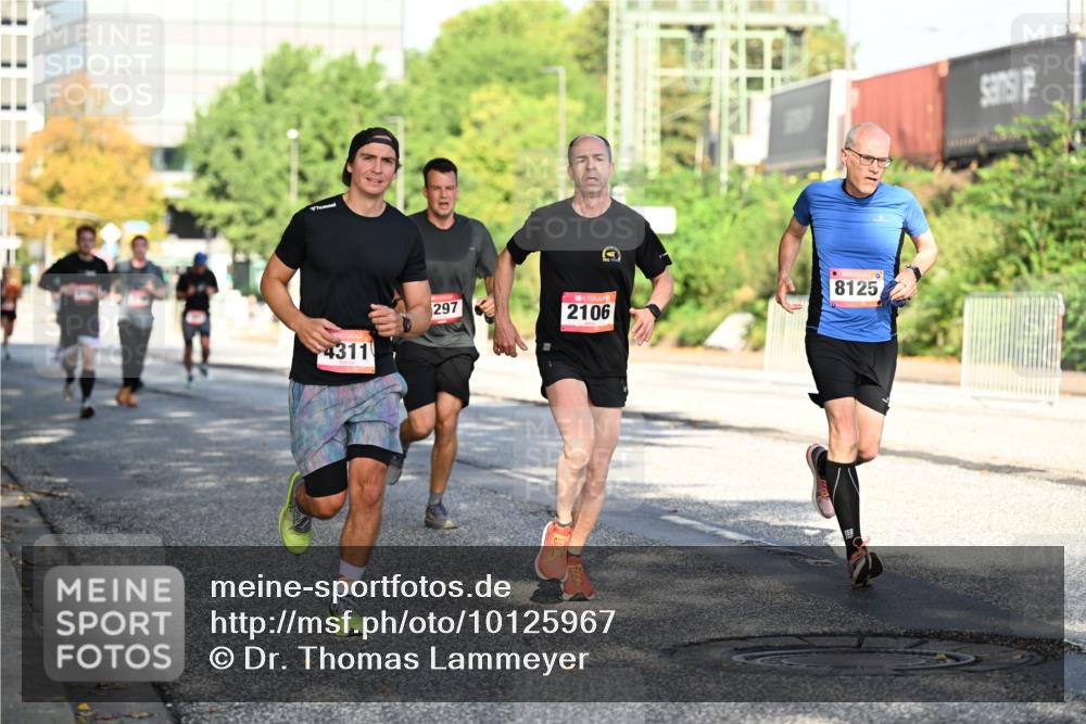 06.09.2026 - CURREX Alsterlauf Dr. Thomas Lammeyer http://msf.ph/oto/10125967 06.09.2026 09:44:17 Laufen 4311, 297, 2106, 8125 meine-sportfotos.de