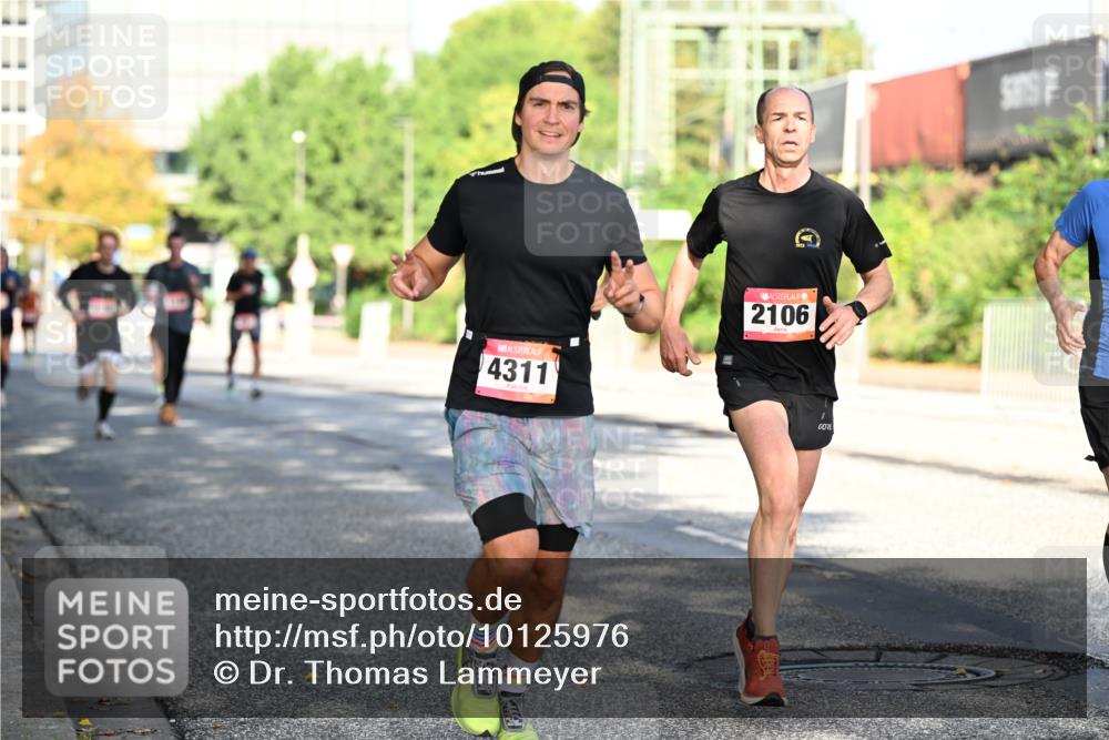 06.09.2026 - CURREX Alsterlauf Dr. Thomas Lammeyer http://msf.ph/oto/10125976 06.09.2026 09:44:18 Laufen 4311, 2106 meine-sportfotos.de