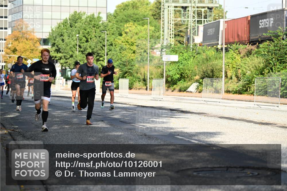 06.09.2026 - CURREX Alsterlauf Dr. Thomas Lammeyer http://msf.ph/oto/10126001 06.09.2026 09:44:21 Laufen 5417, 6150, 5198, 4863 meine-sportfotos.de
