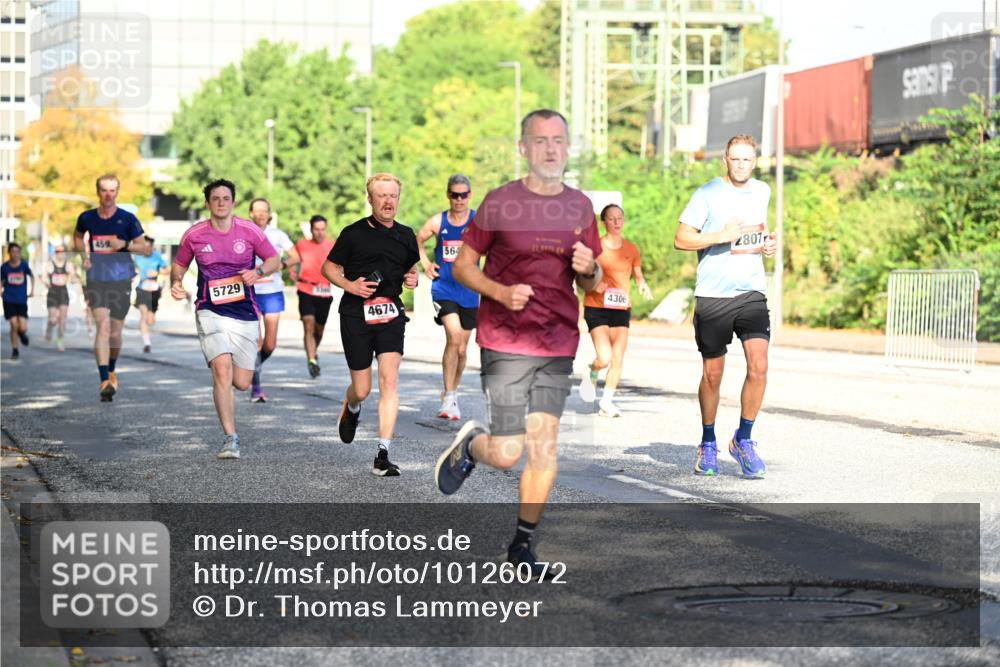 06.09.2026 - CURREX Alsterlauf Dr. Thomas Lammeyer http://msf.ph/oto/10126072 06.09.2026 09:44:28 Laufen 459, 5729, 4674, 564, 21, 9995, 4306, 2807 meine-sportfotos.de