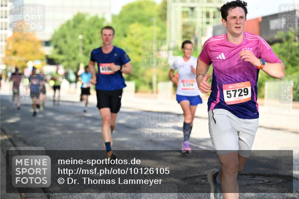 06.09.2026 - CURREX Alsterlauf Dr. Thomas Lammeyer http://msf.ph/oto/10126105 06.09.2026 09:44:32 Laufen 4590, 5309, 5729 meine-sportfotos.de
