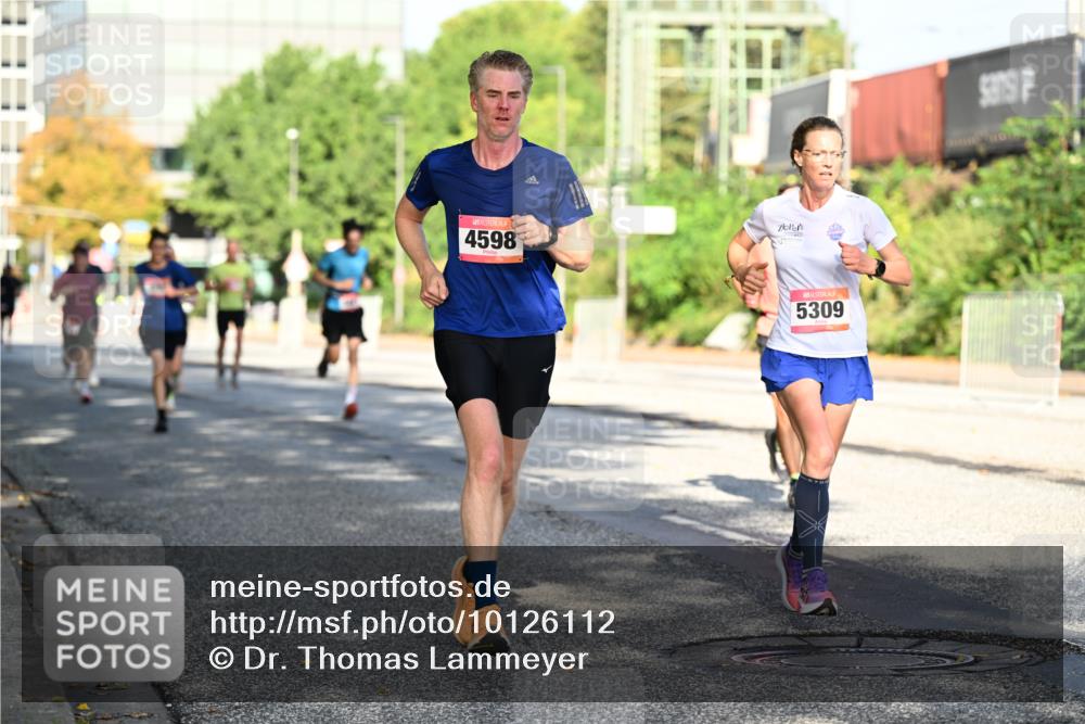 06.09.2026 - CURREX Alsterlauf Dr. Thomas Lammeyer http://msf.ph/oto/10126112 06.09.2026 09:44:32 Laufen 4598, 5309 meine-sportfotos.de