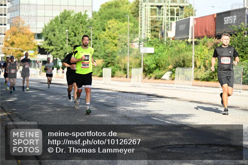 06.09.2026 - CURREX Alsterlauf Dr. Thomas Lammeyer http://msf.ph/oto/10126267 06.09.2026 09:44:53 Laufen 8189, 1, 5076, 5929 meine-sportfotos.de