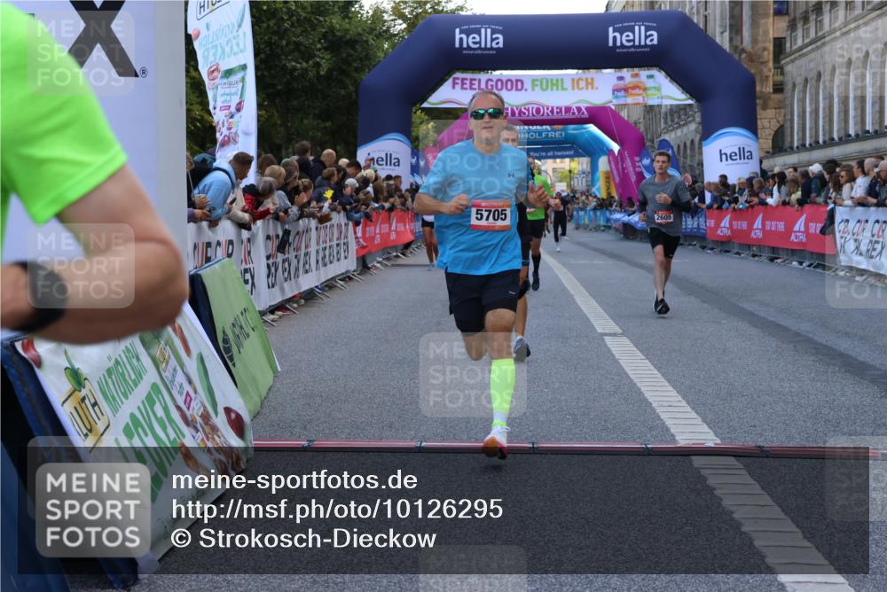 06.09.2026 - CURREX Alsterlauf Strokosch-Dieckow http://msf.ph/oto/10126295 06.09.2026 09:47:02 Ziel 2072, 2210, 2569, 2605, 3678, 4311, 4460, 5198, 5705, 5731, 6150, 8104, 8125 meine-sportfotos.de