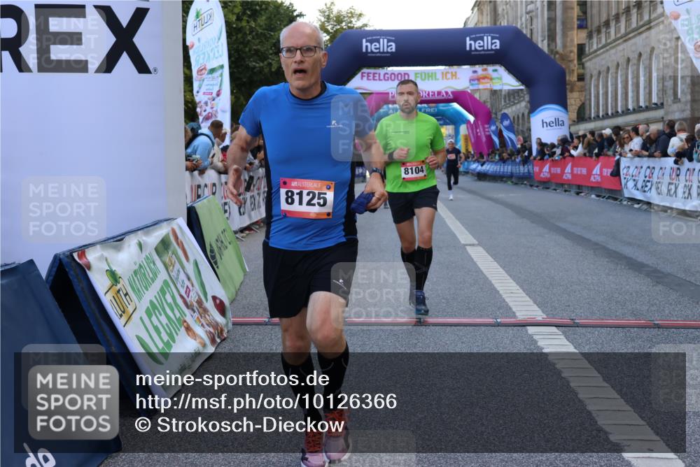 06.09.2026 - CURREX Alsterlauf Strokosch-Dieckow http://msf.ph/oto/10126366 06.09.2026 09:47:06 Ziel 2072, 2210, 2569, 2605, 4460, 5297, 5705, 6150, 8104, 8125 meine-sportfotos.de