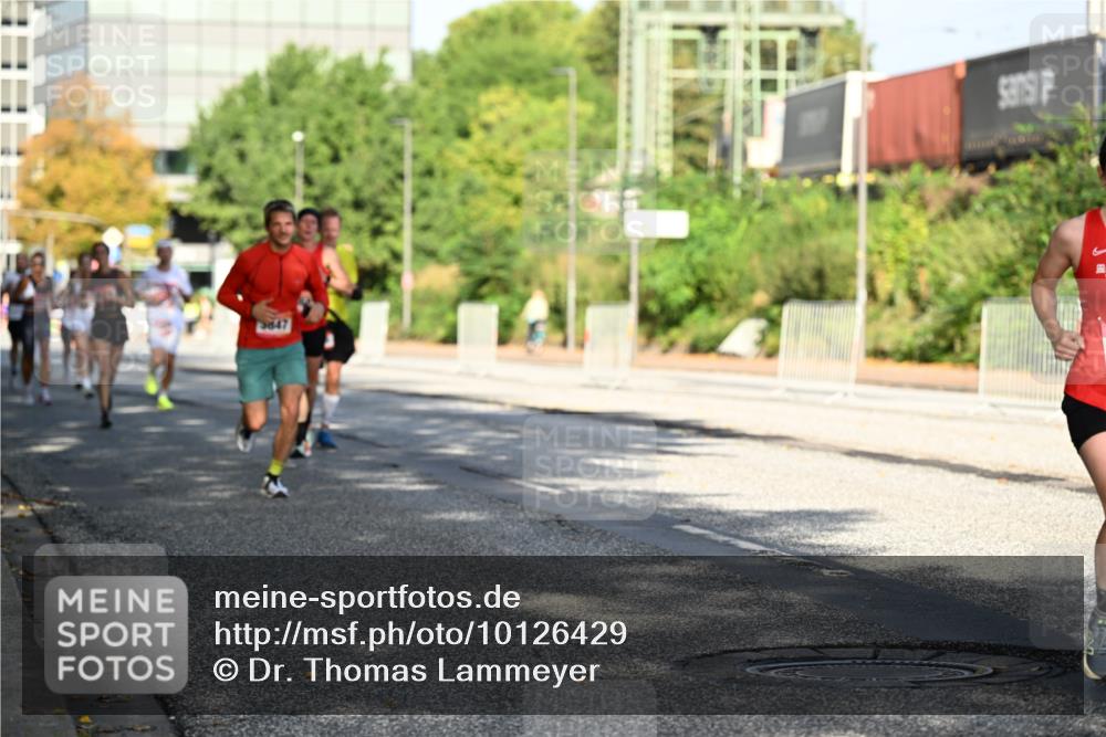 06.09.2026 - CURREX Alsterlauf Dr. Thomas Lammeyer http://msf.ph/oto/10126429 06.09.2026 09:45:18 Laufen  meine-sportfotos.de