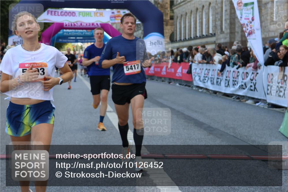 06.09.2026 - CURREX Alsterlauf Strokosch-Dieckow http://msf.ph/oto/10126452 06.09.2026 09:47:16 Ziel 2106, 4306, 4598, 5297, 5403, 5417, 5877, 6172 meine-sportfotos.de
