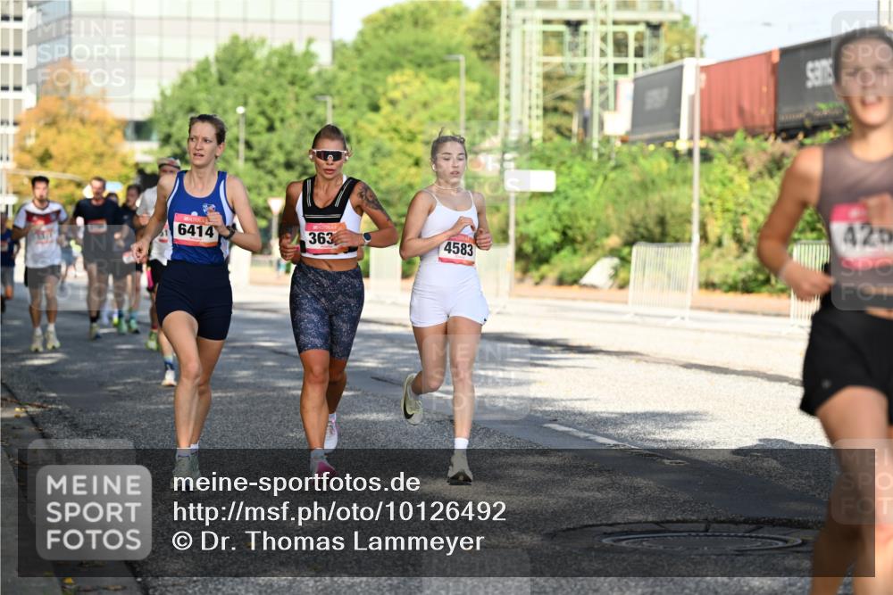 06.09.2026 - CURREX Alsterlauf Dr. Thomas Lammeyer http://msf.ph/oto/10126492 06.09.2026 09:45:25 Laufen 6414, 363, 4583, 425 meine-sportfotos.de