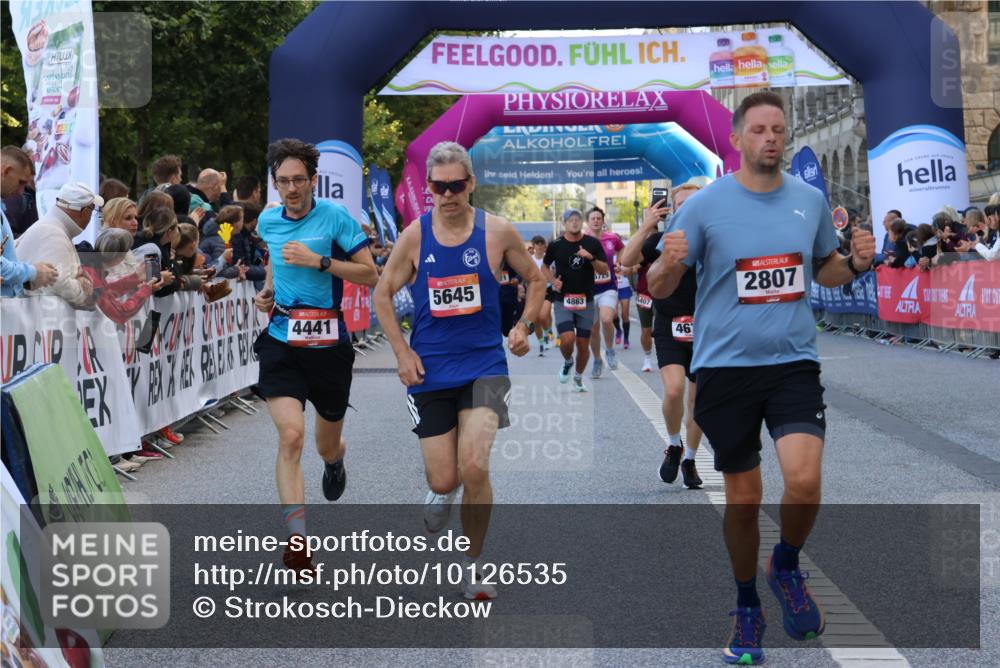 06.09.2026 - CURREX Alsterlauf Strokosch-Dieckow http://msf.ph/oto/10126535 06.09.2026 09:47:23 Ziel 2106, 2807, 4441, 4598, 4674, 4863, 5389, 5645, 5729, 6021, 6172 meine-sportfotos.de