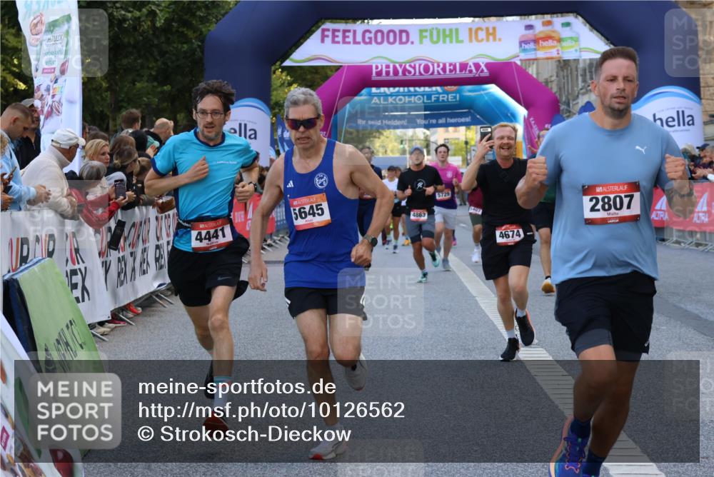 06.09.2026 - CURREX Alsterlauf Strokosch-Dieckow http://msf.ph/oto/10126562 06.09.2026 09:47:24 Ziel 2106, 2807, 4441, 4674, 4863, 5389, 5407, 5645, 5729, 6021, 6172 meine-sportfotos.de