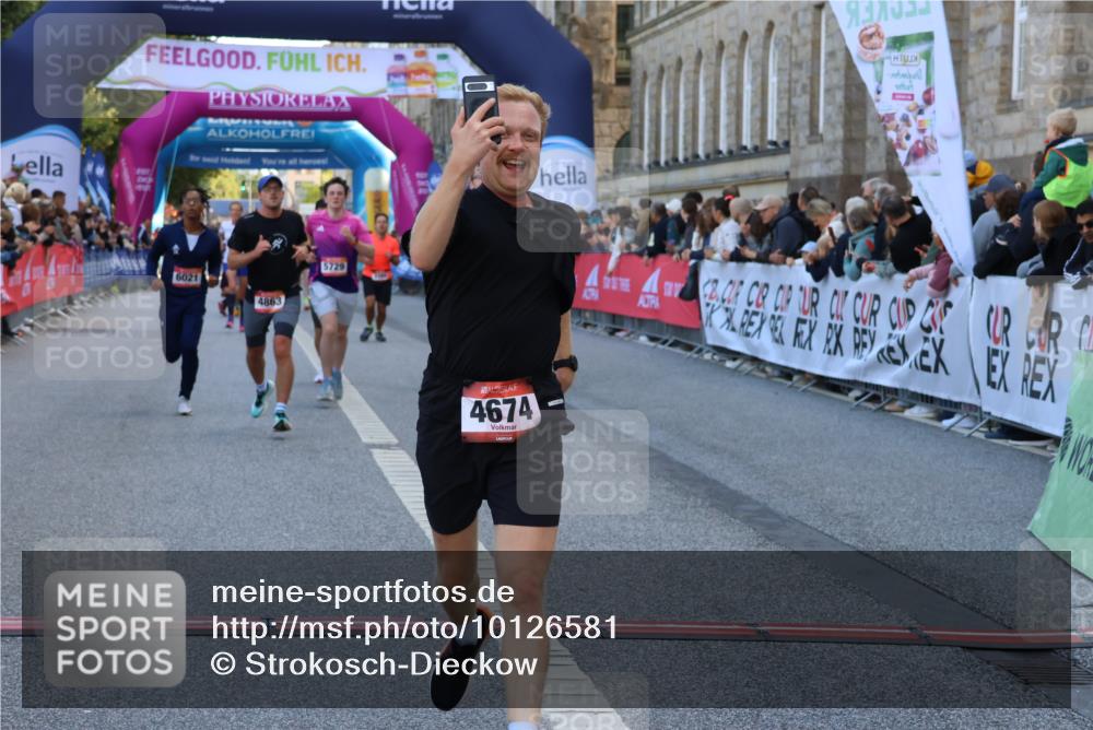 06.09.2026 - CURREX Alsterlauf Strokosch-Dieckow http://msf.ph/oto/10126581 06.09.2026 09:47:26 Ziel 2106, 2807, 4441, 4674, 4863, 5389, 5407, 5645, 5729, 6021, 6172 meine-sportfotos.de