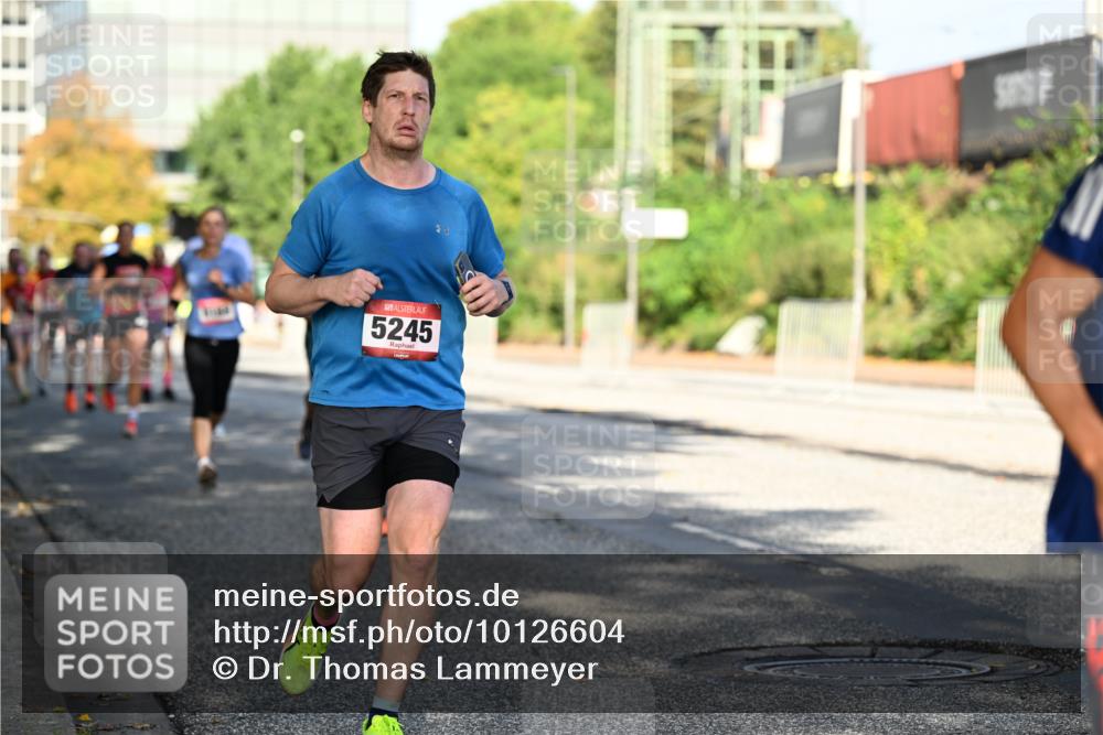 06.09.2026 - CURREX Alsterlauf Dr. Thomas Lammeyer http://msf.ph/oto/10126604 06.09.2026 09:45:36 Laufen 5245 meine-sportfotos.de