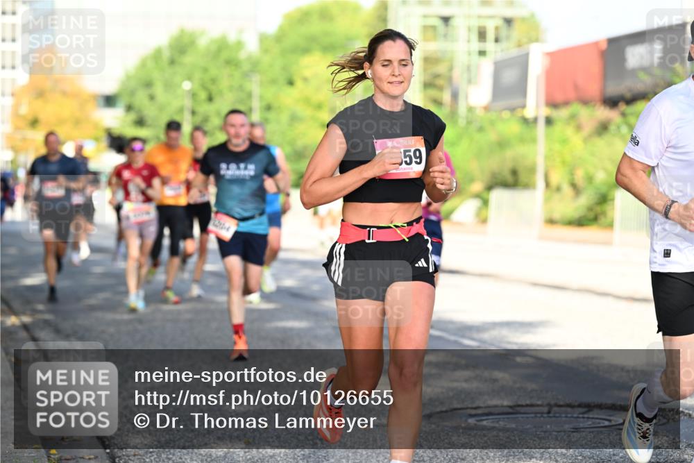 06.09.2026 - CURREX Alsterlauf Dr. Thomas Lammeyer http://msf.ph/oto/10126655 06.09.2026 09:45:42 Laufen 59 meine-sportfotos.de