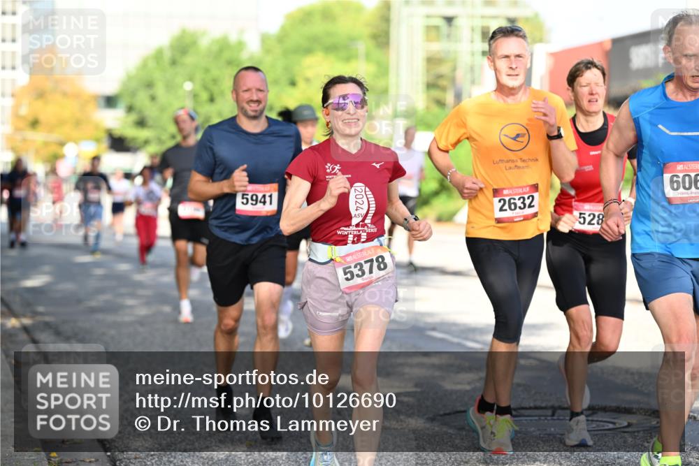 06.09.2026 - CURREX Alsterlauf Dr. Thomas Lammeyer http://msf.ph/oto/10126690 06.09.2026 09:45:46 Laufen 5941, 5378, 2632, 528, 606 meine-sportfotos.de
