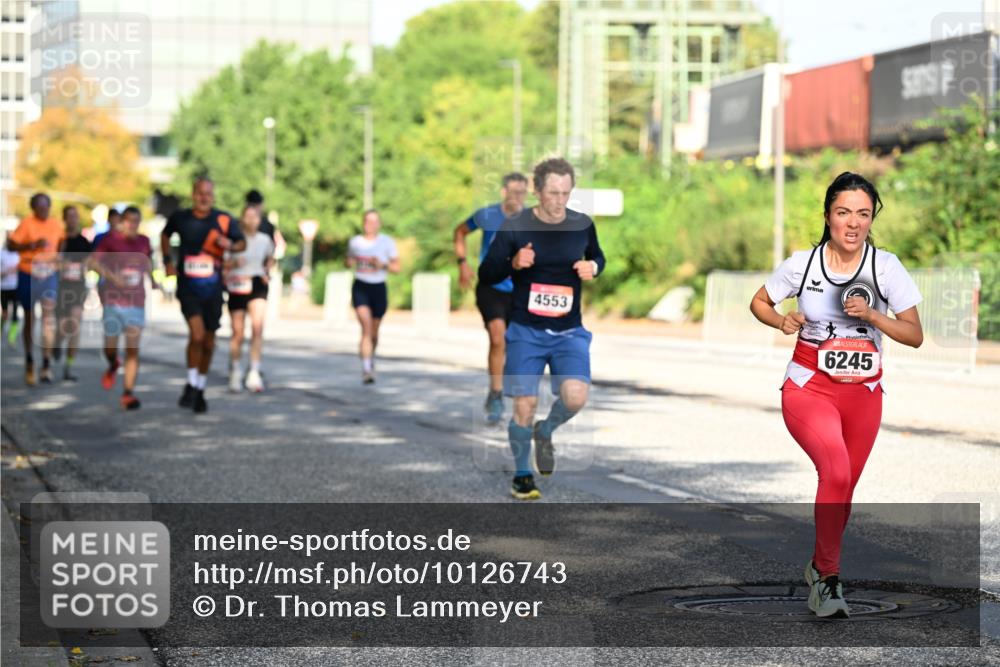 06.09.2026 - CURREX Alsterlauf Dr. Thomas Lammeyer http://msf.ph/oto/10126743 06.09.2026 09:45:52 Laufen 4553, 6245 meine-sportfotos.de