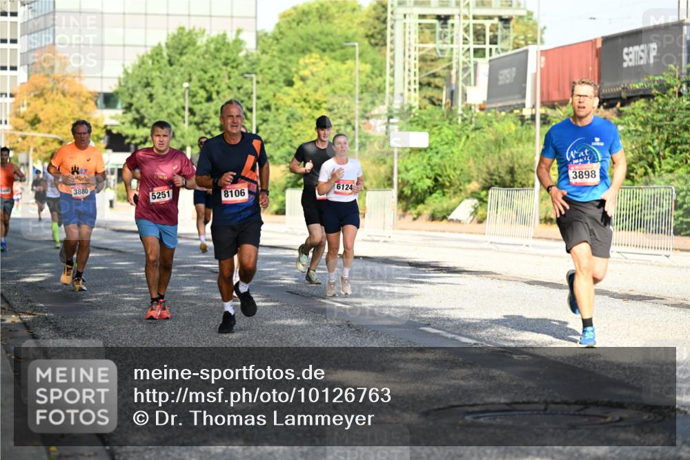 06.09.2026 - CURREX Alsterlauf Dr. Thomas Lammeyer http://msf.ph/oto/10126763 06.09.2026 09:45:54 Laufen 42, 195, 5400, 3880, 5251, 8106, 6124, 3898 meine-sportfotos.de