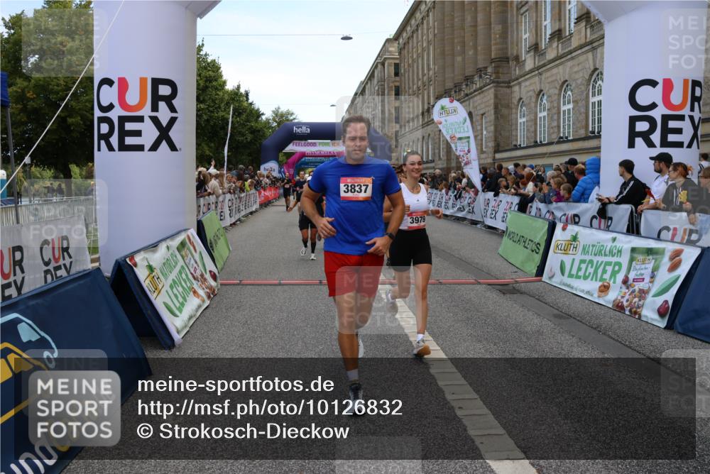 06.09.2026 - CURREX Alsterlauf Strokosch-Dieckow http://msf.ph/oto/10126832 06.09.2026 10:00:43 Ziel 2531, 2698, 3604, 3820, 3837, 3848, 3979, 4084, 4900, 5108, 5240, 5467, 5519, 5724, 5832, 5833, 5930, 6106, 6187, 6257, 6397, 6480, 8068, 8140 meine-sportfotos.de