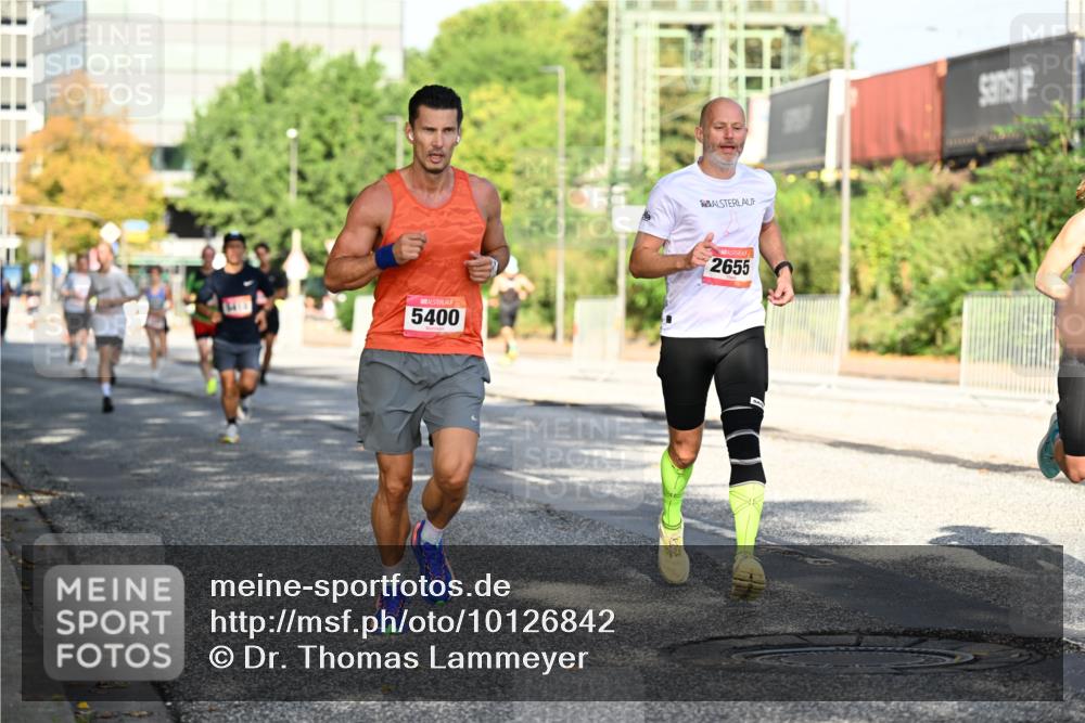 06.09.2026 - CURREX Alsterlauf Dr. Thomas Lammeyer http://msf.ph/oto/10126842 06.09.2026 09:46:03 Laufen 5400, 2655 meine-sportfotos.de