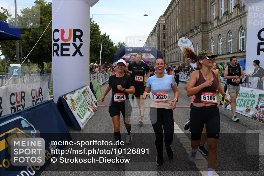 06.09.2026 - CURREX Alsterlauf Strokosch-Dieckow http://msf.ph/oto/10126891 06.09.2026 10:00:45 Ziel 2531, 2698, 2849, 3068, 3295, 3604, 3820, 3837, 3979, 4084, 5108, 5240, 5519, 5577, 5724, 5833, 5930, 6106, 6257, 6397, 6480, 8068, 8140, 8293 meine-sportfotos.de