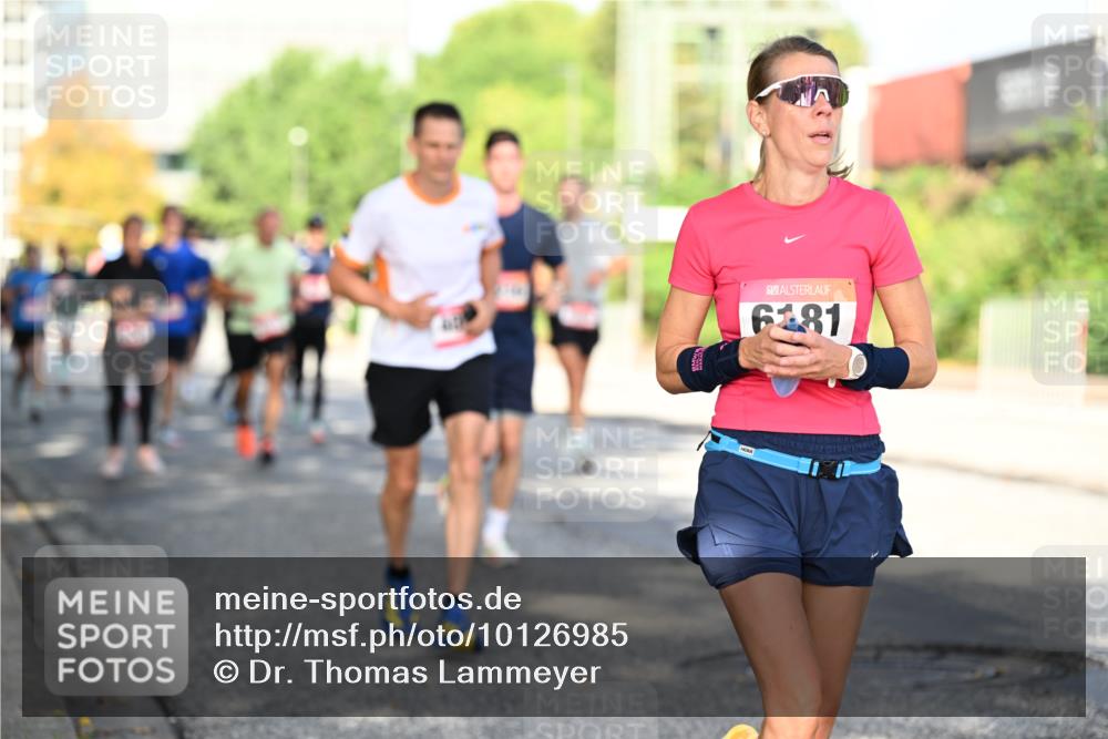 06.09.2026 - CURREX Alsterlauf Dr. Thomas Lammeyer http://msf.ph/oto/10126985 06.09.2026 09:46:19 Laufen 11, 6181 meine-sportfotos.de