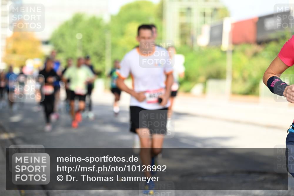 06.09.2026 - CURREX Alsterlauf Dr. Thomas Lammeyer http://msf.ph/oto/10126992 06.09.2026 09:46:20 Laufen  meine-sportfotos.de